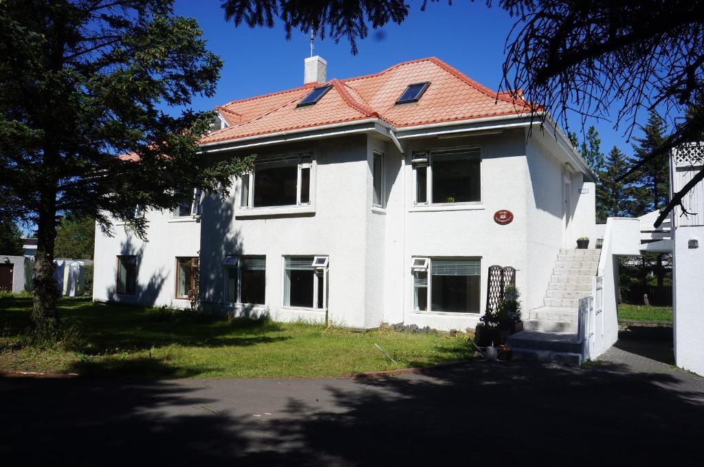 Hotel Laugabjarg Reykjavík Zewnętrze zdjęcie